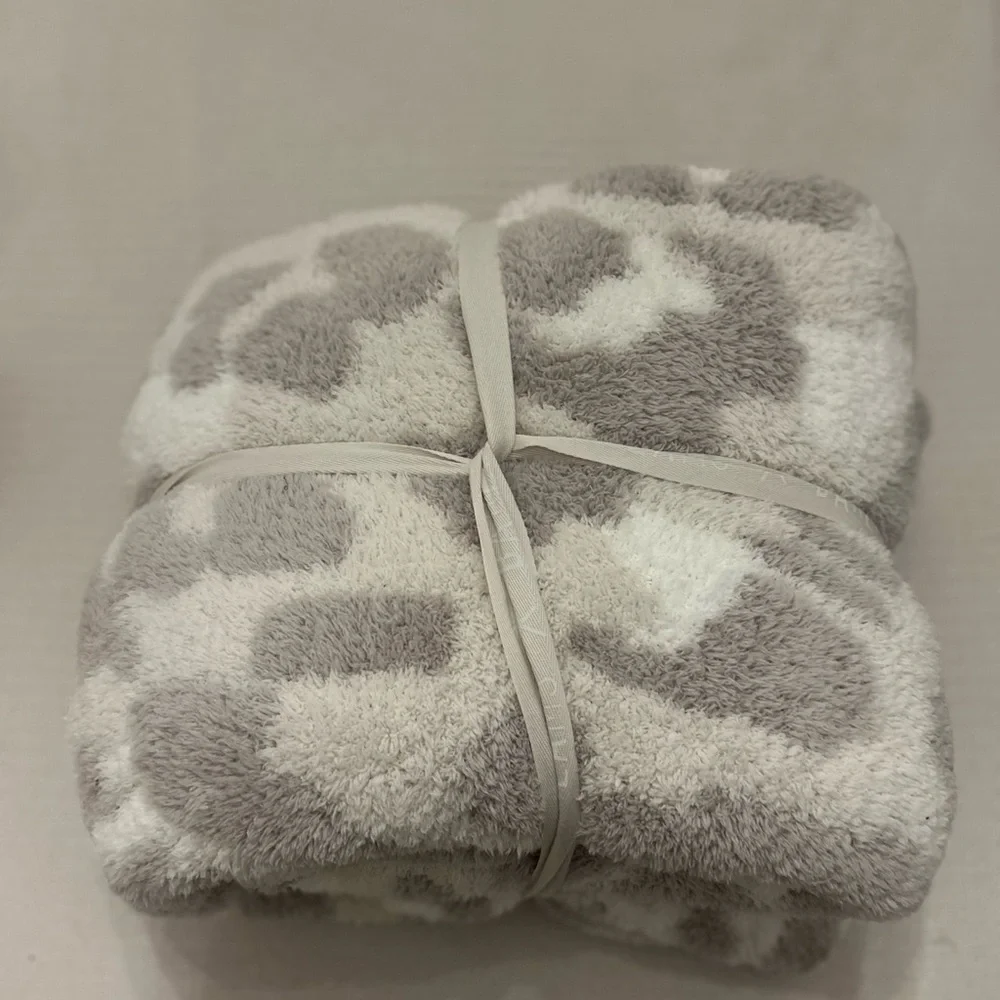 BarefootDreams® CozyChic® Exploded Leopard Throw Blanket